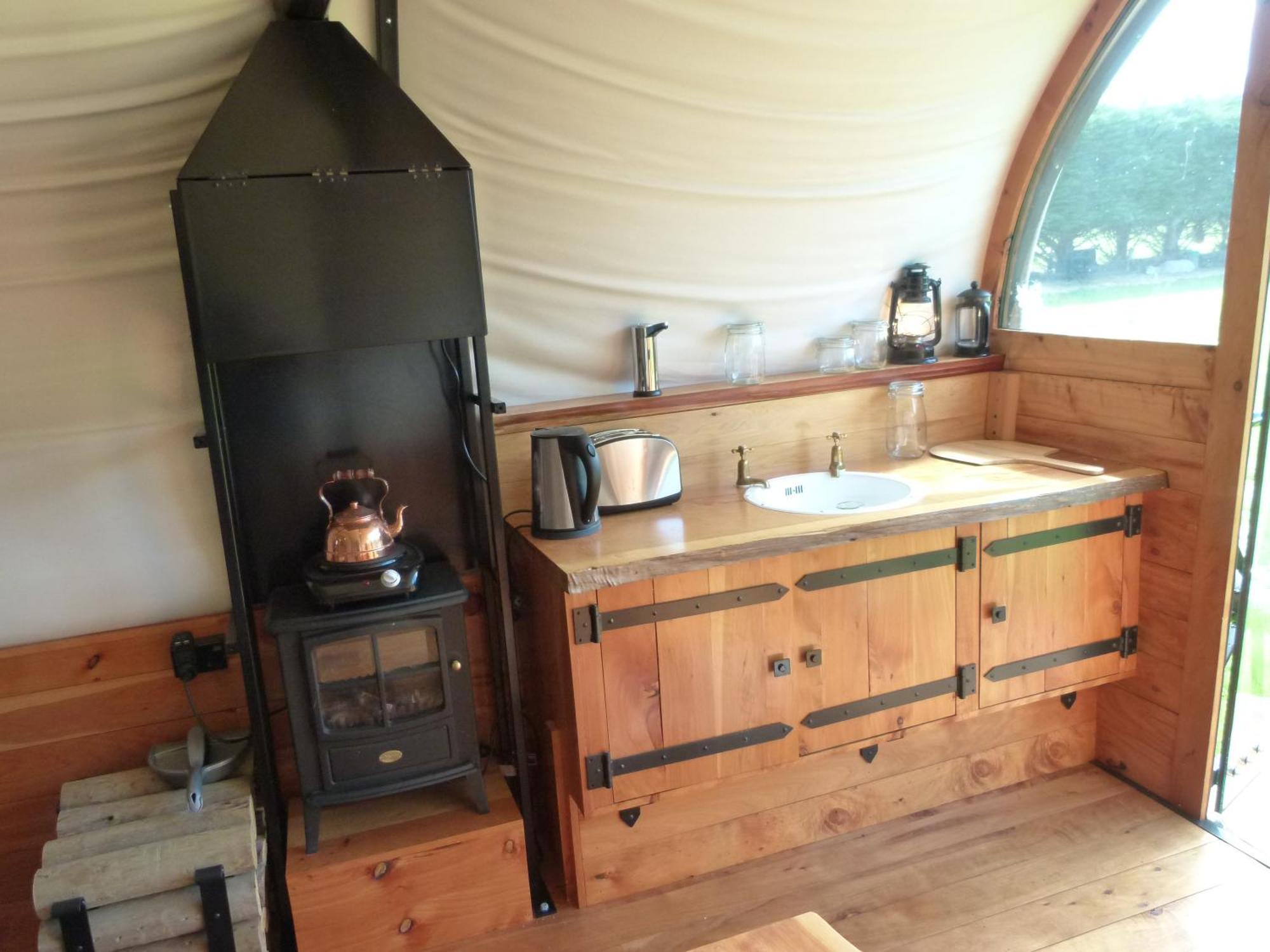Wacky Stays - Unique Farm-Stay Glamping Rentals, Free Animal Feeding Tours Καϊκούρα Εξωτερικό φωτογραφία