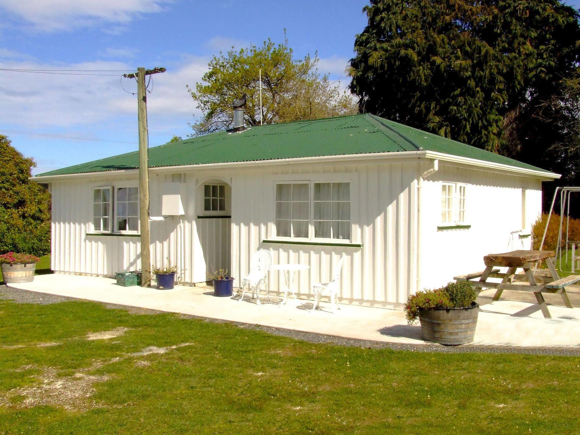 Wacky Stays - Unique Farm-Stay Glamping Rentals, Free Animal Feeding Tours Καϊκούρα Εξωτερικό φωτογραφία